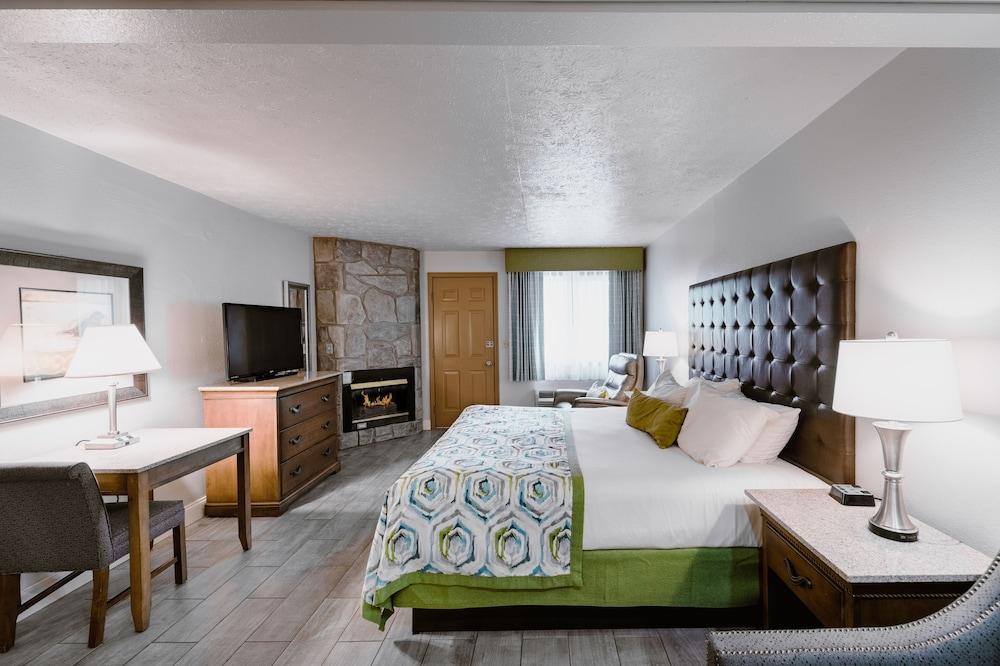 Accommodation By Willow Brook Lodge Пиджен Фордж Екстериор снимка